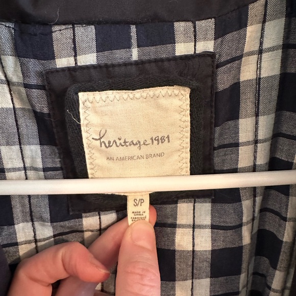 Navy Heritage 1981 Jacket - light rain protection - puffy, but not heavy - navy - Picture 2 of 5